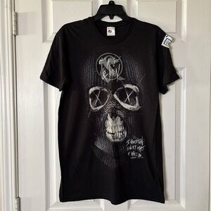 Of Mice & Men Men’s Band Tee Size Small